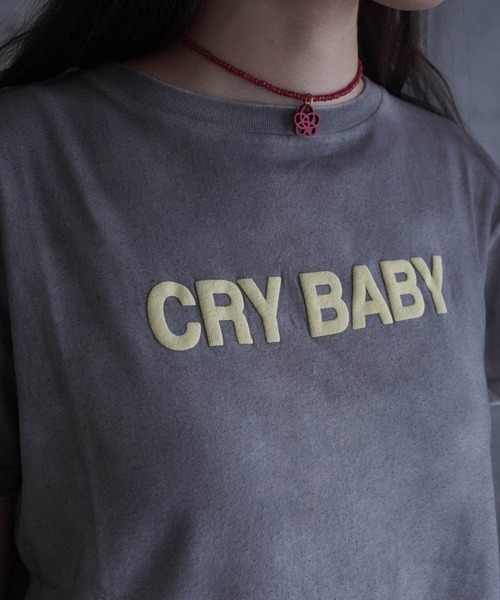 grapevine by k3（グレープバインバイケースリー）の「CRY BABY WASHED GREY CROPPED T-SHIRT（Tシャツ/カットソー・レディース・グレー・M/S）」の6枚目の写真