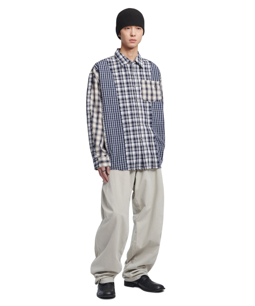 NOMANUAL(NOMANUAL)の「RAW EDGE CHECK SHIRT - NAVY(シャツ/ブラウス・レディース・その他・SMALL/MEDIUM/LARGE)」の3枚目の写真