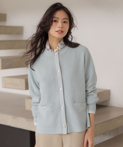 J.PRESS(ジェイプレス)の「ORGANIC GASS COTTON クルーネック カーディガン(その他アウター・レディース・ライトグリーン系/ネイビー系/ベージュ系・T13/T15)」の5枚目の写真