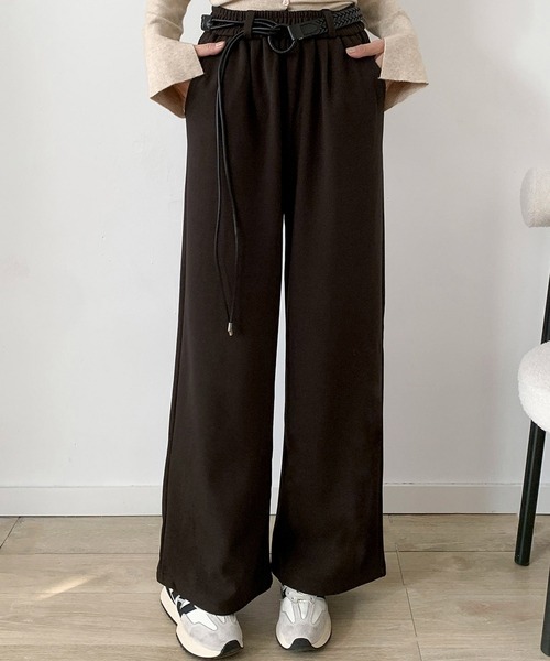 LOWO(ロワ)の「ベルト付き ワイドパンツ 冬 レディース 秋冬 ウエストゴム(その他パンツ・レディース・ブラウン/チャコールグレー/オフホワイト/ブラック・L/M)」の4枚目の写真