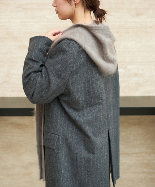 plage（プラージュ）の「R’IAM カシミヤパーカーストール（ストール/ショール・レディース・チャコールグレー/ベージュ・FREE）」の5枚目の写真