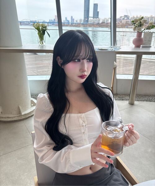 PAIN OR PLEASURE（ペインオアプレジャー）の「BIANCA SQUARE NECK BLOUSE white（シャツ/ブラウス・レディース・その他・MEDIUM/SMALL）」の6枚目の写真