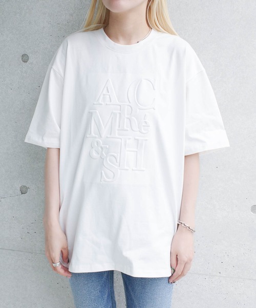 SWITCH BY ARCH(スイッチバイアーチ)の「《ARC》《SWITCH by ARCH》エンボス ロゴ Tシャツ(Tシャツ/カットソー・レディース・ブラック/ホワイト・FREE)」の4枚目の写真