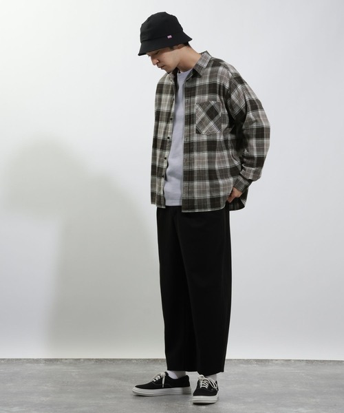 BAYFLOW(ベイフロー)の「ヴィンテージライクアソートチェックシャツ(シャツ/ブラウス・メンズ・ブラック/グリーン/ブルー/レッド・MEDIUM/LARGE)」の16枚目の写真