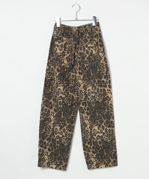 PBLIM（ページボーイリム）の「《UNISEX/３サイズ展開》レオパードバルーンパンツ（デニムパンツ・レディース・カーキ/ブラウン・SMALL/MEDIUM/LARGE）」の4枚目の写真