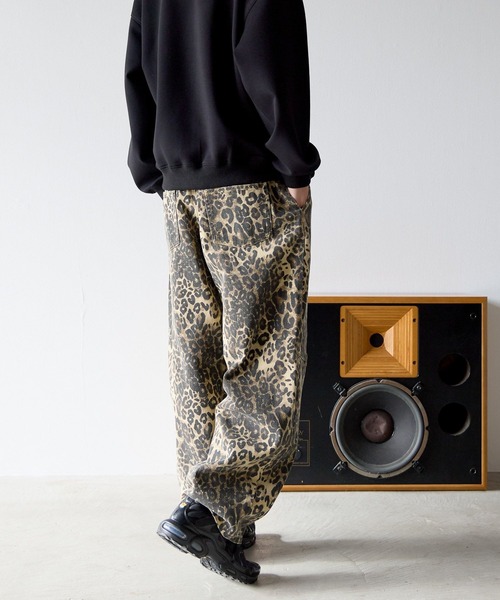 PBLIM（ページボーイリム）の「《UNISEX/３サイズ展開》レオパードバルーンパンツ（デニムパンツ・レディース・カーキ/ブラウン・SMALL/MEDIUM/LARGE）」の22枚目の写真