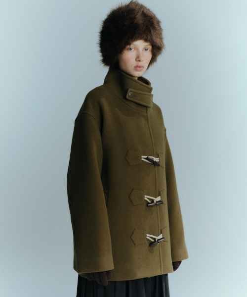 EN OR(エンオール)の「HIGH NECK WOOL DUFFLE COAT - BROWN(チェスターコート・レディース・その他・F)」の2枚目の写真
