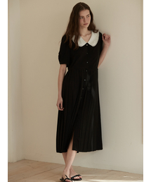 Sheer collar pleats dress - Black