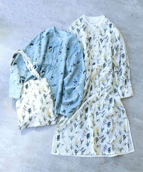 yuni(ユニ )の「△Floral embroidely BAG 1701BG001261(トートバッグ・レディース・ブルー/イエロー・FREE)」の3枚目の写真