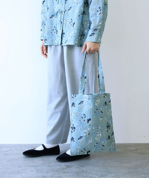 yuni(ユニ )の「△Floral embroidely BAG 1701BG001261(トートバッグ・レディース・ブルー/イエロー・FREE)」の6枚目の写真
