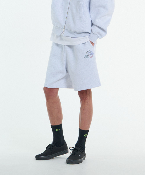 GET IT ON(ゲットイットオン)の「シグネチャーワイドスウェットハーフパンツ_ホワイト(その他パンツ・メンズ・その他・F)」の1枚目の写真