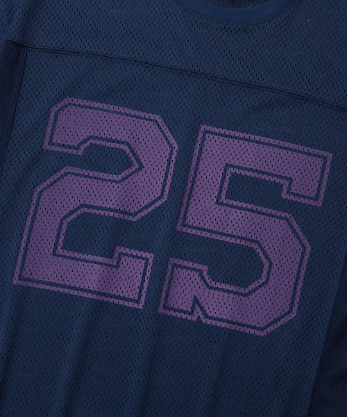 OUTSTANDING(アウトスタンディング)の「FOOTBALL MESH T-SHIRT_NAVY(Tシャツ/カットソー・レディース・その他・SMALL/MEDIUM/LARGE)」の4枚目の写真