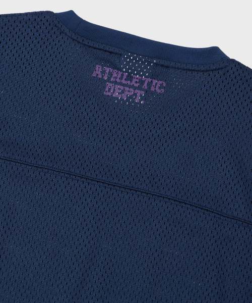 OUTSTANDING(アウトスタンディング)の「FOOTBALL MESH T-SHIRT_NAVY(Tシャツ/カットソー・レディース・その他・SMALL/MEDIUM/LARGE)」の6枚目の写真