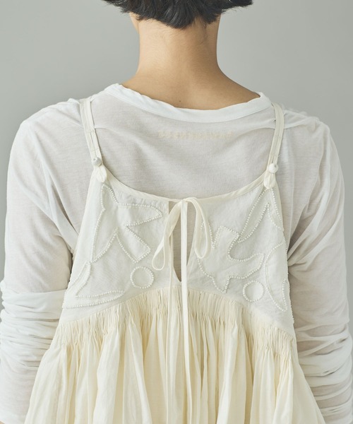 Curensology（カレンソロジー）の「Curensology(カレンソロジー)/バードシシュウキャミソール（キャミソール・レディース・ホワイト/ブラック・FREE）」の15枚目の写真