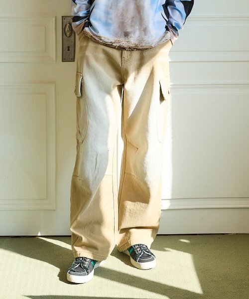 WaiKei（ワイケイ）の「パラシュートカーゴウォッシュドデニムパンツベージュ（デニムパンツ・レディース・その他・1/2/0/3）」の5枚目の写真
