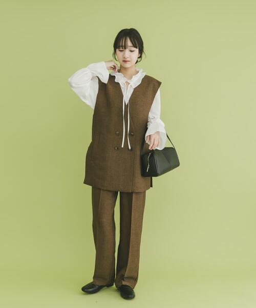 ITEMS URBANRESEARCH(アイテムズ アーバンリサーチ)の「『イージーケア』フリルカラープルブラウス(シャツ/ブラウス・レディース・オフホワイト/ブルー系その他/ブラック・FREE)」の9枚目の写真