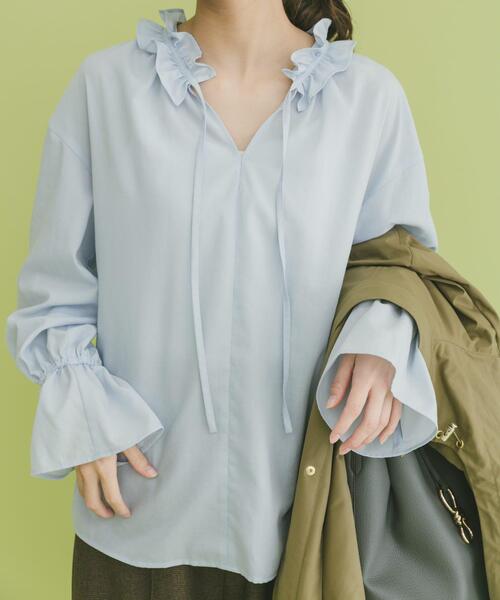 ITEMS URBANRESEARCH(アイテムズ アーバンリサーチ)の「『イージーケア』フリルカラープルブラウス(シャツ/ブラウス・レディース・オフホワイト/ブルー系その他/ブラック・FREE)」の12枚目の写真