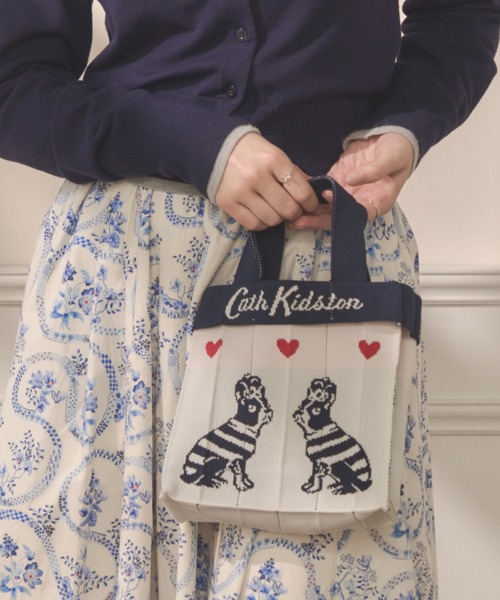 Cath Kidston（キャスキッドソン）の「【ZOZO限定カラーあり】【Cath Kidston×KNT365】Co-Knitty（ハンドバッグ・レディース・ネイビー/ピンク/レッド/ネイビー系/ピンク系・FREE）」の12枚目の写真