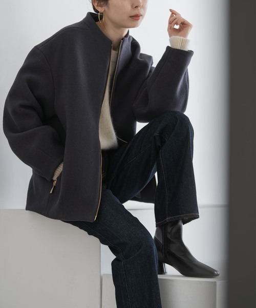 Noble(ノーブル)の「《追加》MTRレイズドネックジップコート(ノーカラーコート・レディース・アイボリー/チャコールグレー・36/38)」の10枚目の写真