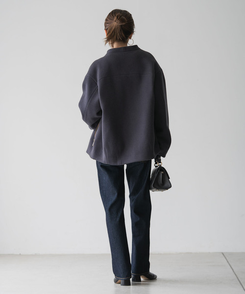 Noble(ノーブル)の「《追加》MTRレイズドネックジップコート(ノーカラーコート・レディース・アイボリー/チャコールグレー・36/38)」の17枚目の写真