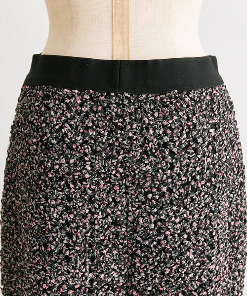 ear PAPILLONNER（イアパピヨネ）の「花柄シャーリングスカート【SUM1 STYLE】（スカート・レディース・ブラック・FREE）」の18枚目の写真
