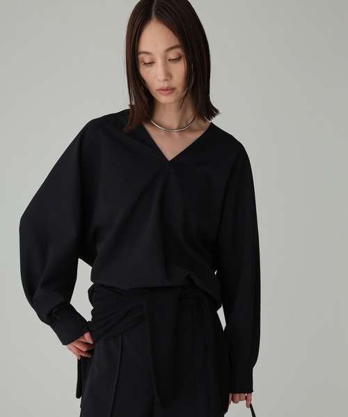 BABYLONE（バビロン）の「【多機能素材】ジョーゼットVネックプルオーバー（Tシャツ/カットソー・レディース・ブラック/ホワイト・FREE）」の12枚目の写真