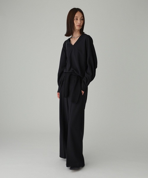 BABYLONE（バビロン）の「【多機能素材】ジョーゼットVネックプルオーバー（Tシャツ/カットソー・レディース・ブラック/ホワイト・FREE）」の16枚目の写真