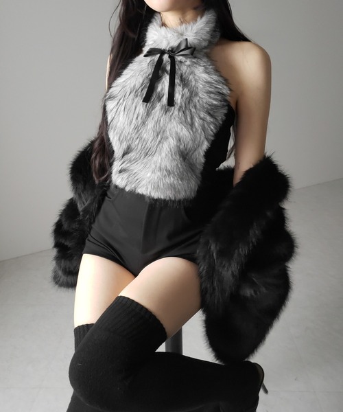 me+em select(ミームセレクト)の「【 リボン取り外し可能2way 】ホルターネックフェイクファーリボントップス / halter neck fake fur ribbon tops(その他トップス・レディース・グレー/ピンク・FREE)」の14枚目の写真