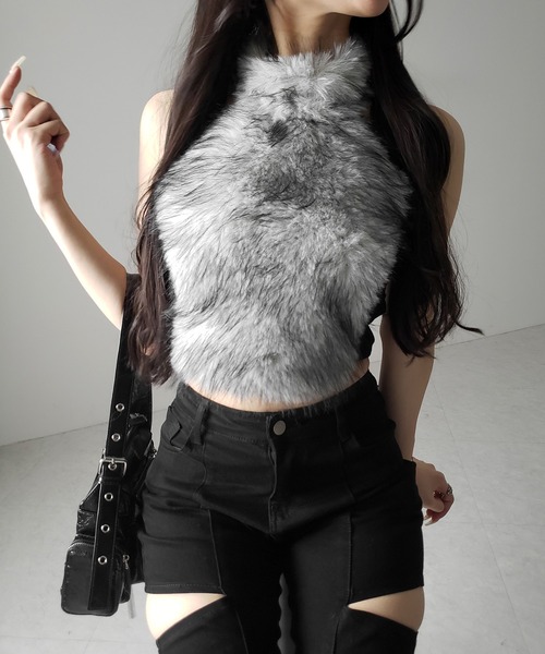 me+em select(ミームセレクト)の「【 リボン取り外し可能2way 】ホルターネックフェイクファーリボントップス / halter neck fake fur ribbon tops(その他トップス・レディース・グレー/ピンク・FREE)」の21枚目の写真
