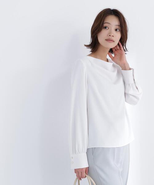 NATURAL BEAUTY BASIC（ナチュラルビューティーベーシック）の「◇ドレープネックブラウス（シャツ/ブラウス・レディース・オフホワイト/ブラウン/ピンク・SMALL/MEDIUM）」の10枚目の写真