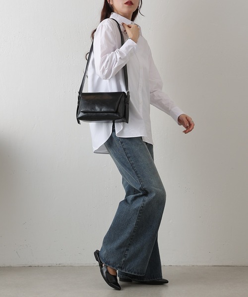 COLONY 2139（コロニートゥーワンスリーナイン）の「コンパクトショルダーバッグ（ショルダーバッグ・レディース・ブラウン/ブラック・FREE）」の6枚目の写真