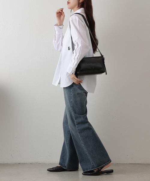 COLONY 2139（コロニートゥーワンスリーナイン）の「コンパクトショルダーバッグ（ショルダーバッグ・レディース・ブラウン/ブラック・FREE）」の7枚目の写真