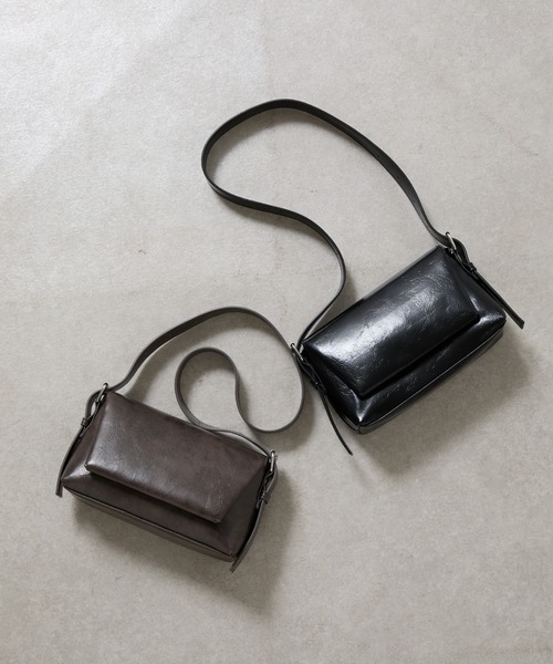 COLONY 2139（コロニートゥーワンスリーナイン）の「コンパクトショルダーバッグ（ショルダーバッグ・レディース・ブラウン/ブラック・FREE）」の13枚目の写真