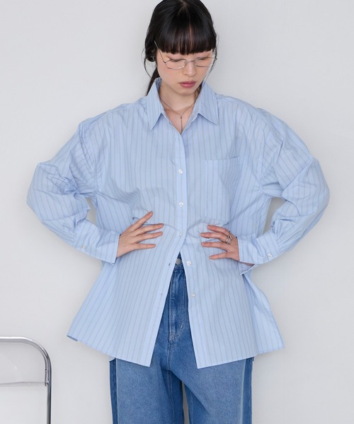forksy.(フォルクシー)の「【forksy】<エブリデイシリーズ>ロングカフス オーバーサイズ ルーズシャツ(シャツ/ブラウス・レディース・ブルー系/チャコール/オフホワイト/サックスブルー/ブラウン/ピンク・L/M)」の16枚目の写真