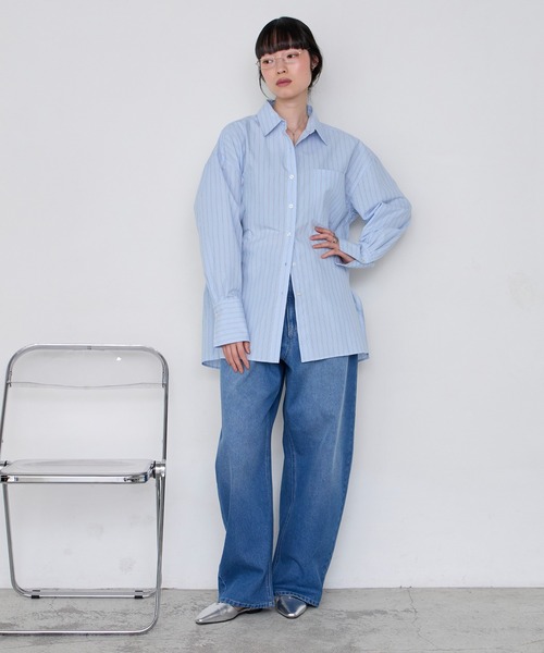 forksy.(フォルクシー)の「【forksy】<エブリデイシリーズ>ロングカフス オーバーサイズ ルーズシャツ(シャツ/ブラウス・レディース・ブルー系/チャコール/オフホワイト/サックスブルー/ブラウン/ピンク・L/M)」の21枚目の写真