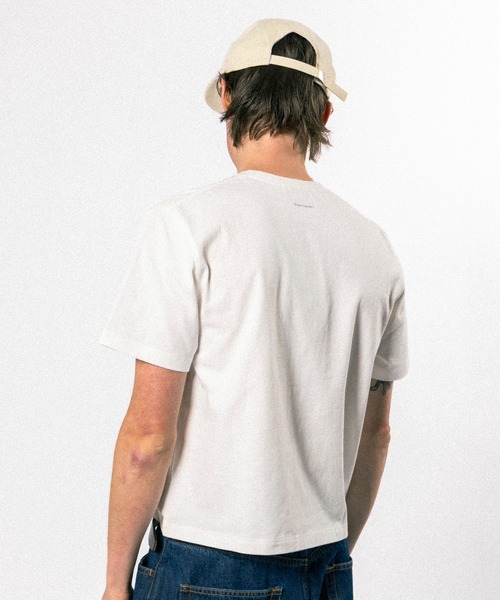 Elanque(エランク)の「graphic lame print T-shirt / グラフィックラメプリントTシャツ(Tシャツ/カットソー・メンズ・ホワイト/ブラック/ライトグリーン・SMALL/MEDIUM/LARGE)」の6枚目の写真
