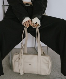 VION（ヴィオン）の「Leather Shoulder Tote / レザーショルダートート（トートバッグ）」