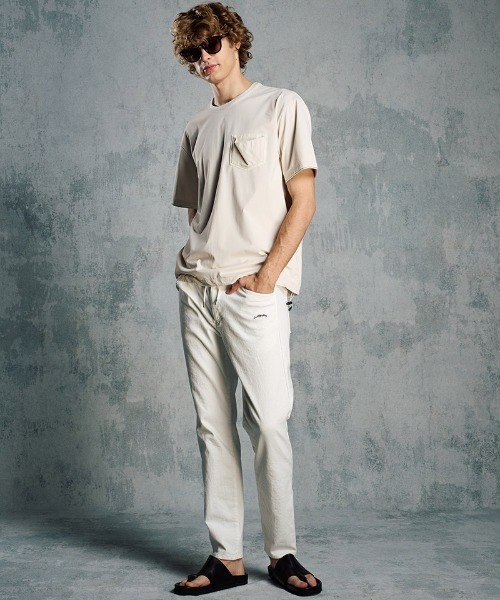 wjk(ダヴルジェイケイ)の「mt10205- drawstring leather pocket S-S ポケットTシャツ(7132 ny58i)(Tシャツ/カットソー・メンズ・ライトベージュ/チャコール/ブラック・S/M/L/XL)」の7枚目の写真