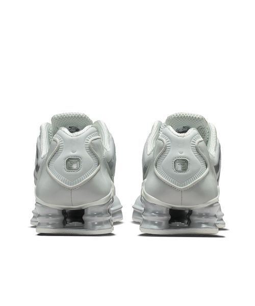 emmi（エミ）の「【NIKE meets emmi】SHOX TL（スニーカー・レディース・ホワイト・24.5/24/23.5/23/25.5/25）」の3枚目の写真