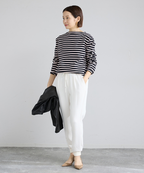 IENA（イエナ）の「イージージョガーパンツ（スウェットパンツ・レディース・ブラック/ホワイト・36/38）」の14枚目の写真