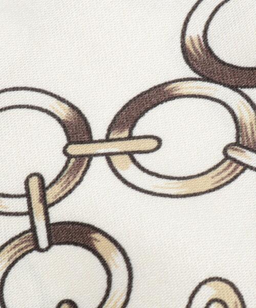 SHOO・LA・RUE（シューラルー）の「スカーフリング付きチャーム（チャーム・レディース・ブラウン系1/アイボリー系/ブラック系/イエロー系/ベージュ系・00）」の9枚目の写真