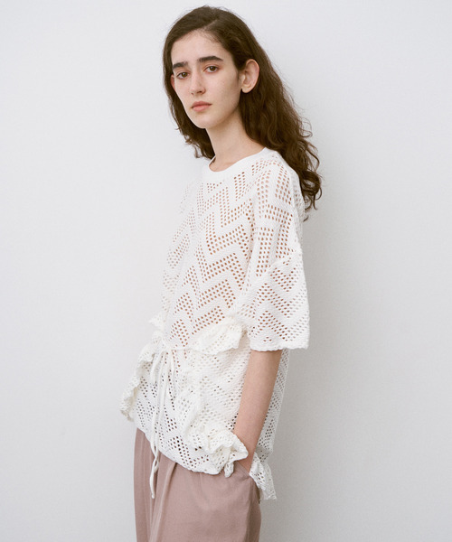 UNFIL(アンフィル)の「UNFIL アンフィル / pattern mesh cotton jersey ruffled Tee パターンメッシュコットンジャージーラッフルTシャツ / WXSP-UW129(Tシャツ/カットソー・レディース・オフホワイト/ブラック・1)」の5枚目の写真