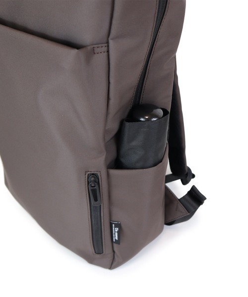 Un coeur（アンクール）の「【Un coeur/アンクール】RECTANGLE RUCKSACK / レクタングル リュック　RUI / K905071（バックパック/リュック・メンズ・ブラウン/グレー/グレイッシュベージュ/ブラック・FREE）」の8枚目の写真