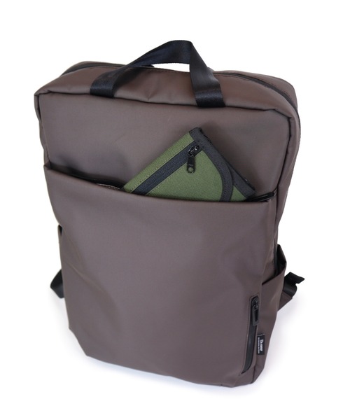 Un coeur（アンクール）の「【Un coeur/アンクール】RECTANGLE RUCKSACK / レクタングル リュック　RUI / K905071（バックパック/リュック・メンズ・ブラウン/グレー/グレイッシュベージュ/ブラック・FREE）」の7枚目の写真