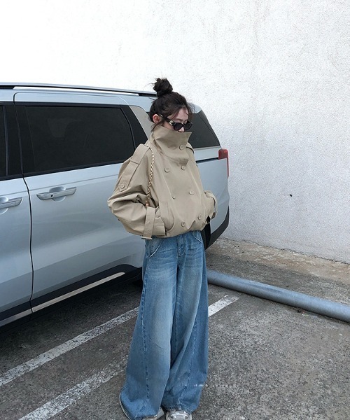 LAC-VERT（ラック・ヴェール）の「スタンドカラーショートトレンチジャケット（トレンチコート・レディース・ベージュ・LARGE/MEDIUM）」の14枚目の写真