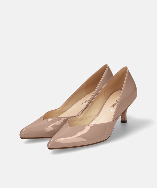 MAMIAN(マミアン)の「ポインテッドトゥ Vカット 切り替えパンプス (5.0cmヒール)(パンプス・レディース・シルバー/ベージュ/ブラック・23.0cm/23.5cm/24.0cm/24.5cm/22.5cm/25.0cm)」の12枚目の写真
