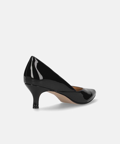 MAMIAN(マミアン)の「ポインテッドトゥ Vカット 切り替えパンプス (5.0cmヒール)(パンプス・レディース・シルバー/ベージュ/ブラック・23.0cm/23.5cm/24.0cm/24.5cm/22.5cm/25.0cm)」の19枚目の写真