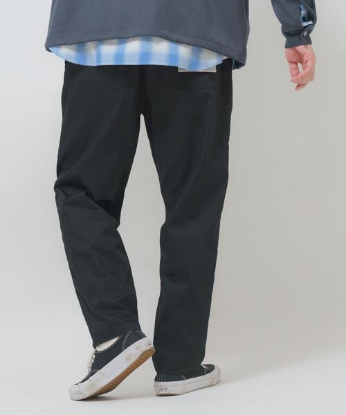 ITEMS URBANRESEARCH(アイテムズ アーバンリサーチ)の「ハイストレッチリラックスパンツ(その他パンツ・メンズ・ブラック/カーキ/ベージュ/インディゴブルー・LARGE/SMALL/MEDIUM)」の11枚目の写真