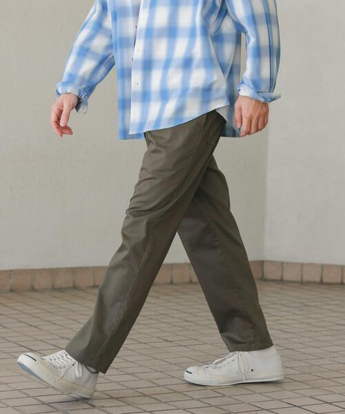 ITEMS URBANRESEARCH(アイテムズ アーバンリサーチ)の「ハイストレッチリラックスパンツ(その他パンツ・メンズ・ブラック/カーキ/ベージュ/インディゴブルー・LARGE/SMALL/MEDIUM)」の9枚目の写真