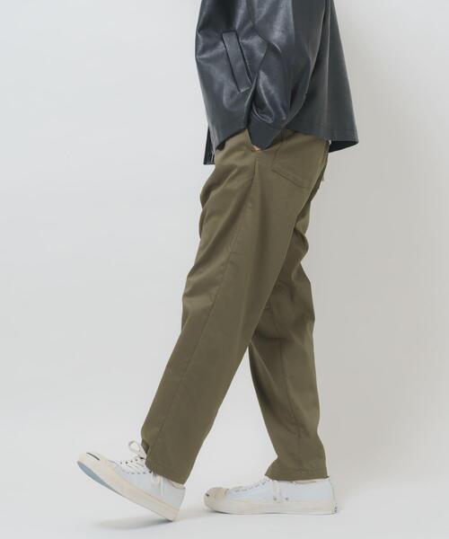 ITEMS URBANRESEARCH(アイテムズ アーバンリサーチ)の「ハイストレッチリラックスパンツ(その他パンツ・メンズ・ブラック/カーキ/ベージュ/インディゴブルー・LARGE/SMALL/MEDIUM)」の18枚目の写真